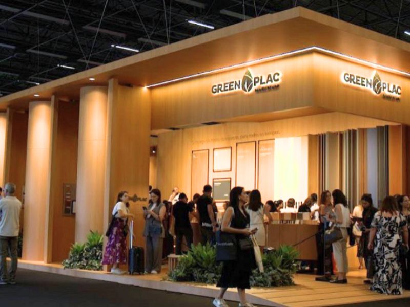 Greenplac MDF comemora resultado da marca na Expo Revestir 2024